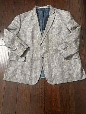 Joseph Abboud Gray Windowpane Sport Coat with Light Blue Accents